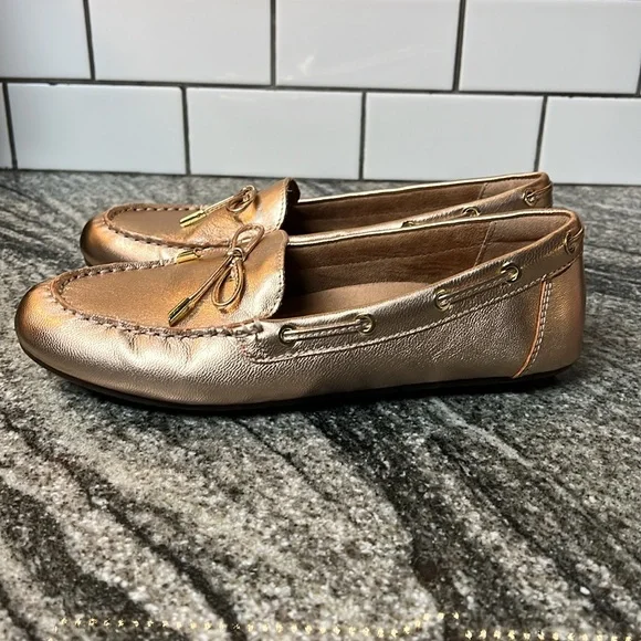Vionic Virginia Metallic Pink Rose Gold Comfort Loafers Sz 10 - Picture 3 of 6